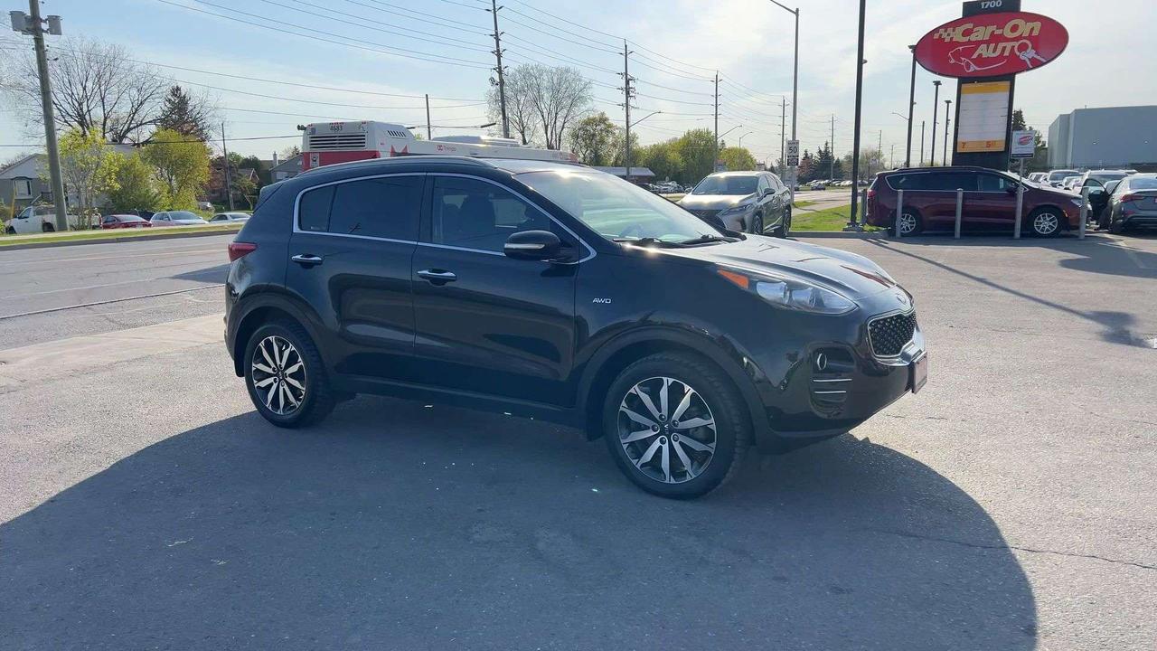 2017 Kia Sportage AWD EX| LOW KMS| HTD SEATS| CARPLAY|18IN ALLOYS Photo5