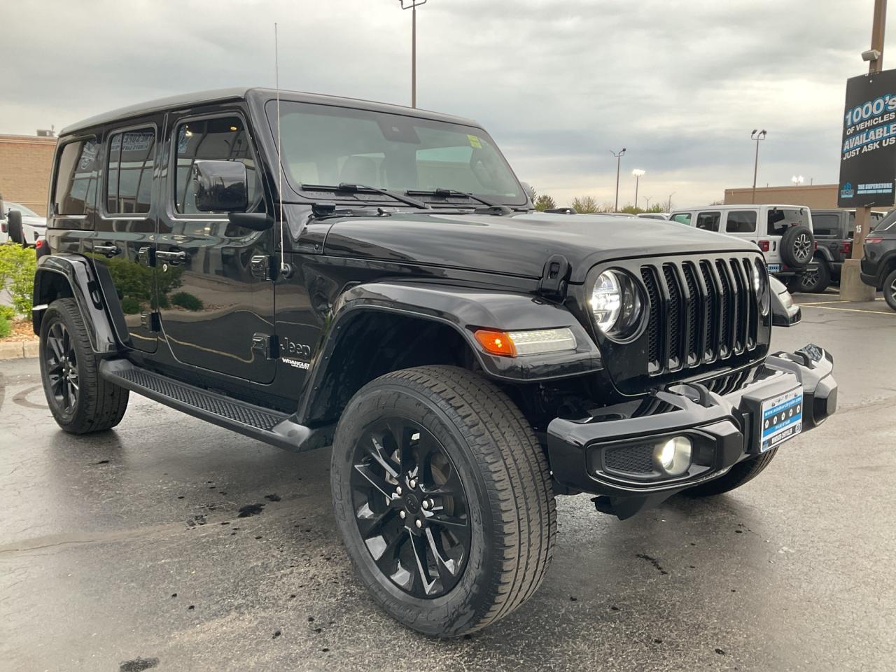 2021 Jeep Wrangler Unlimited HIGH ALTITUDE / SKY TOP / ADV SAFETY / TRAILER TOW Photo
