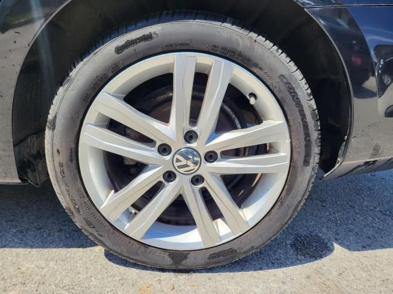 2015 Volkswagen Jetta HIGHLINE TDI Photo18