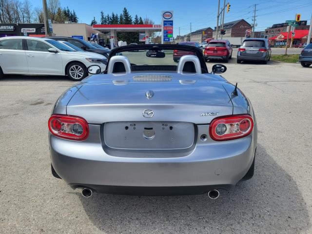 2010 Mazda Miata MX-5 Grand Touring PRHT Photo4