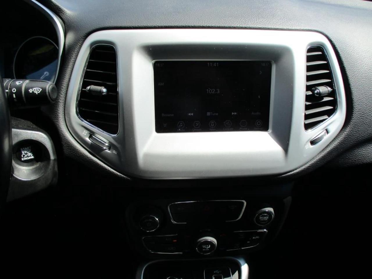 2021 Jeep Compass Sport 4WD Photo18