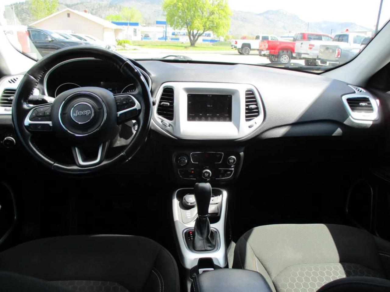 2021 Jeep Compass Sport 4WD Photo19