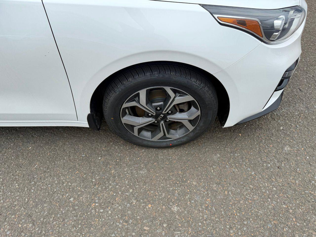 2020 Kia Forte  Photo3
