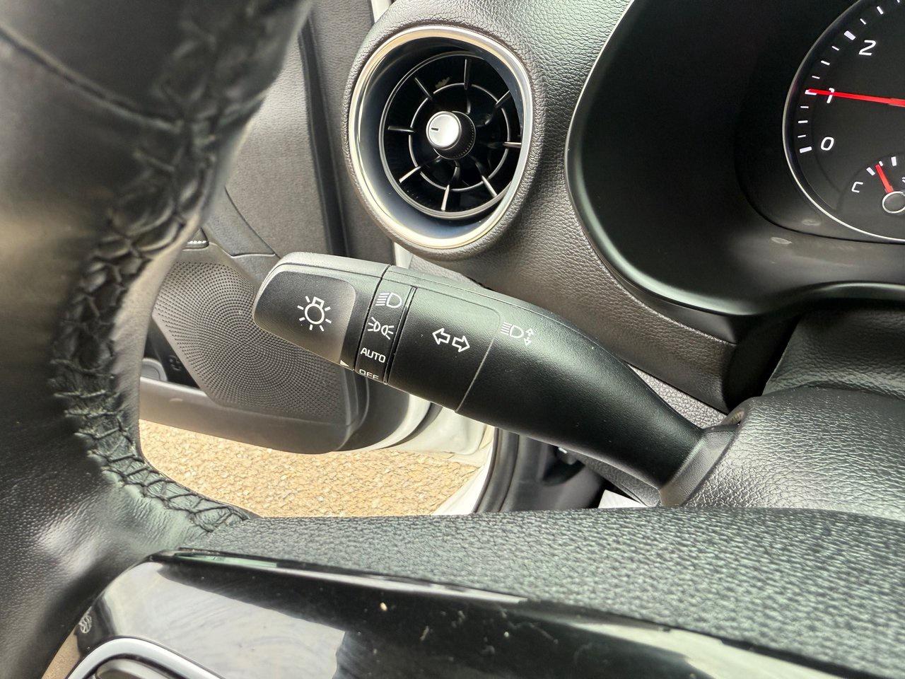 2020 Kia Forte EX Photo