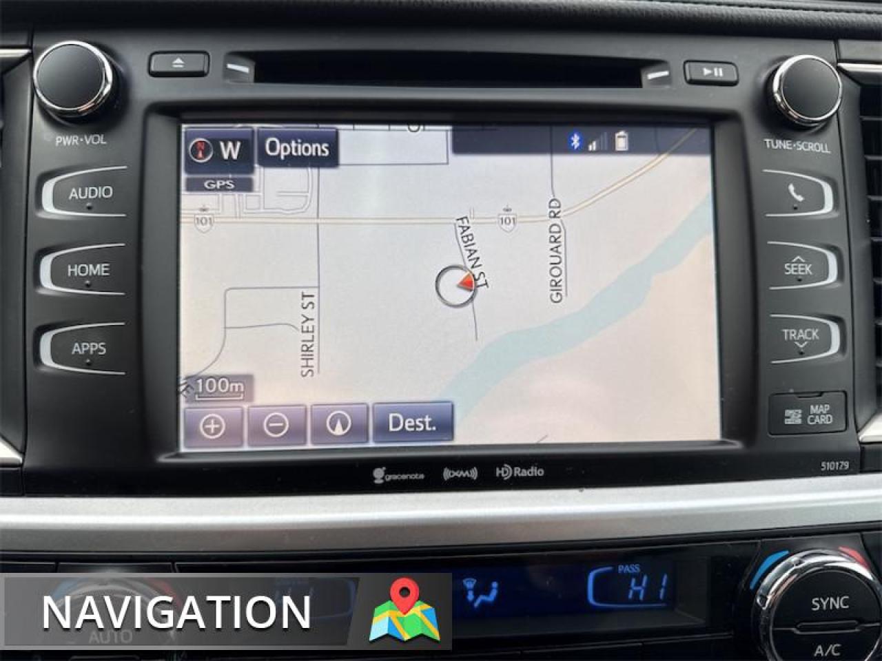 2018 Toyota Highlander XLE AWD  Sunroof - $283 B/W Photo