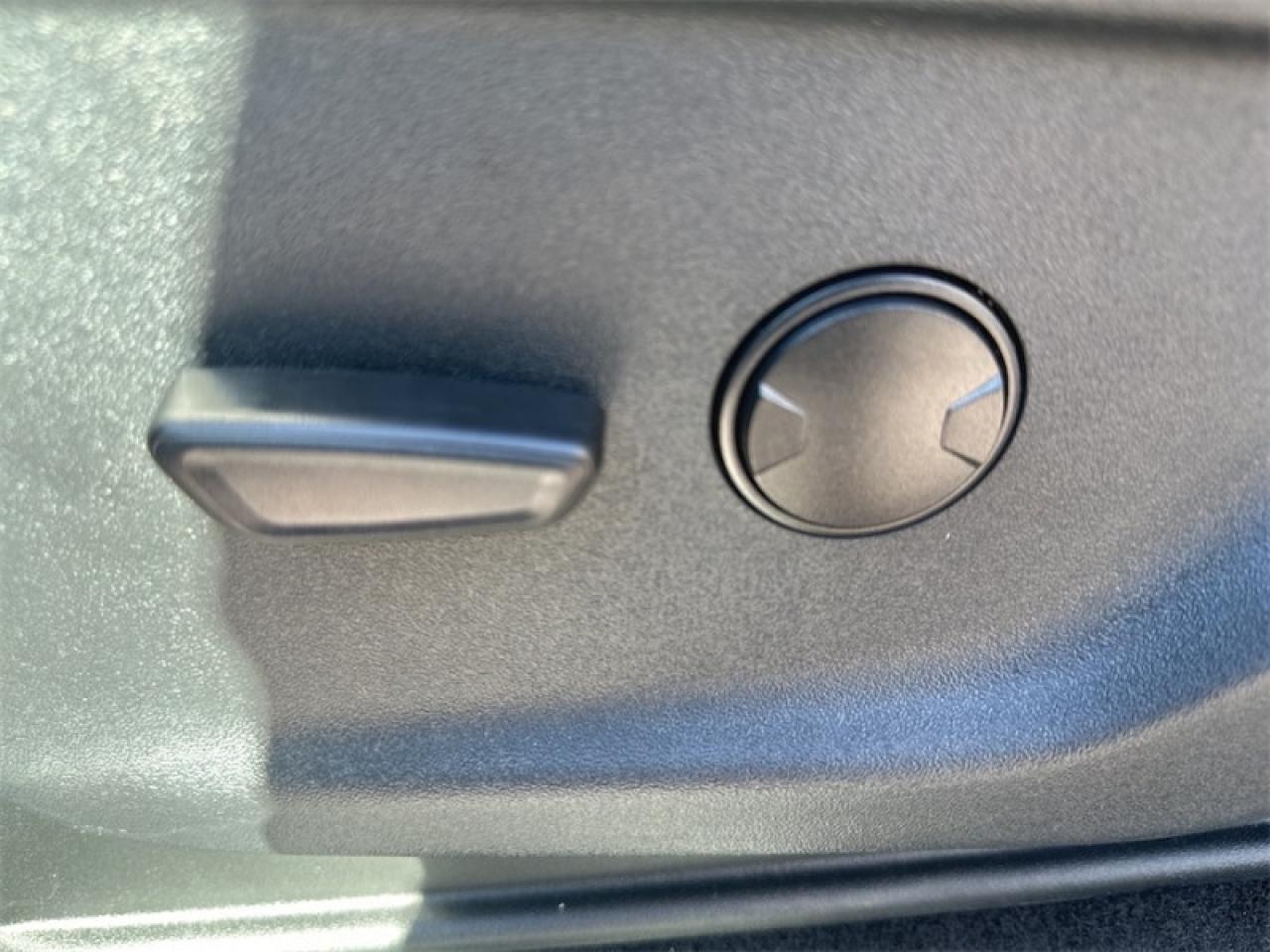 12472774