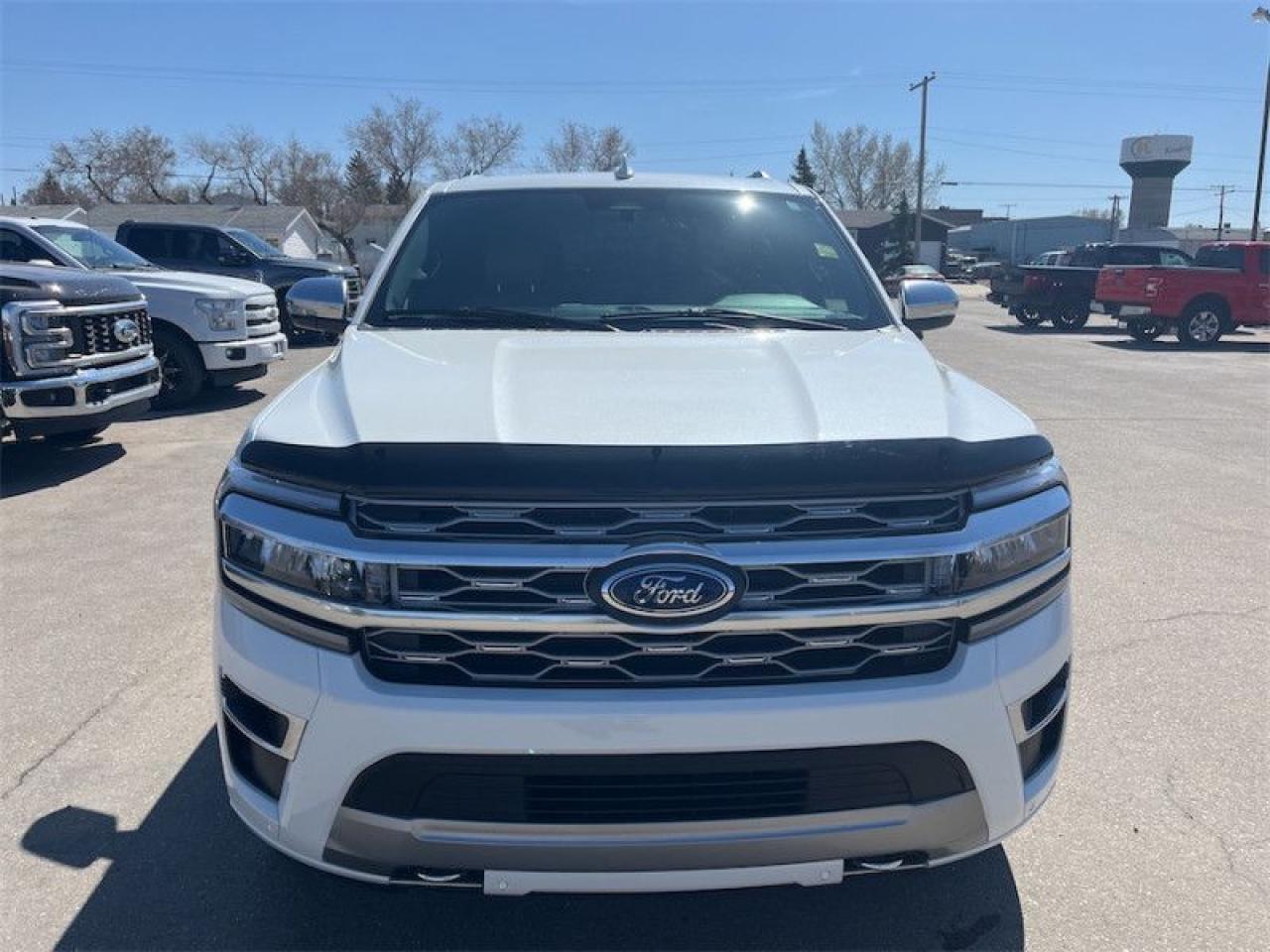 2024 Ford Expedition  Photo3