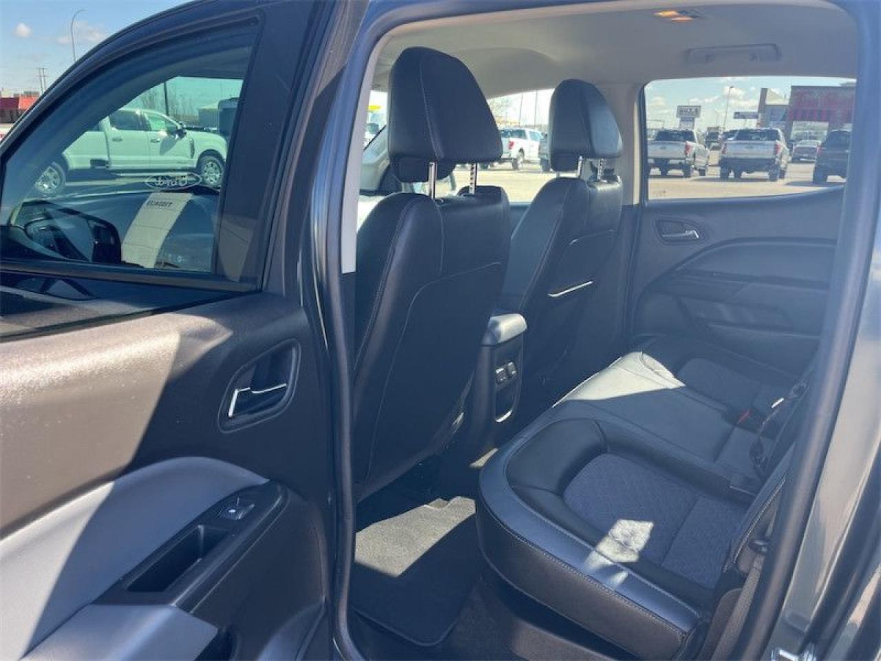 2018 Chevrolet Colorado Z71  -  Heated Seats Photo5
