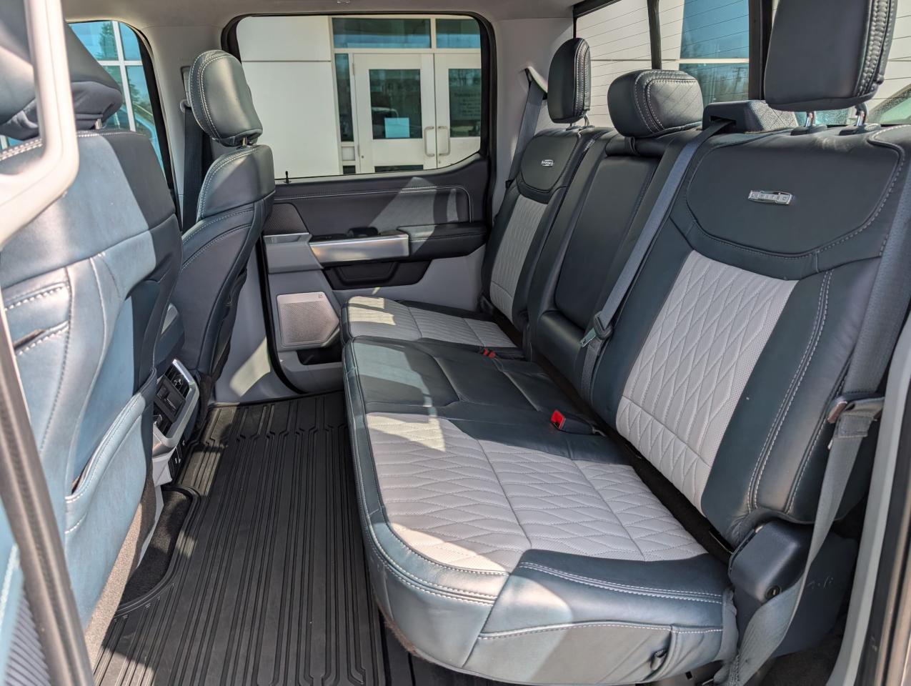 2022 Ford F-150 Limited  Photo5