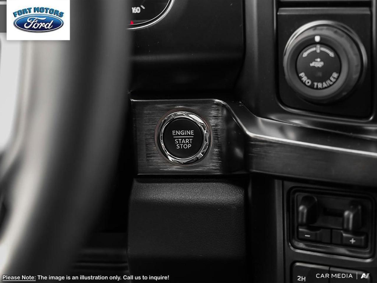 2025 Ford SUPERDUTY F-350® Lariat® Photo5