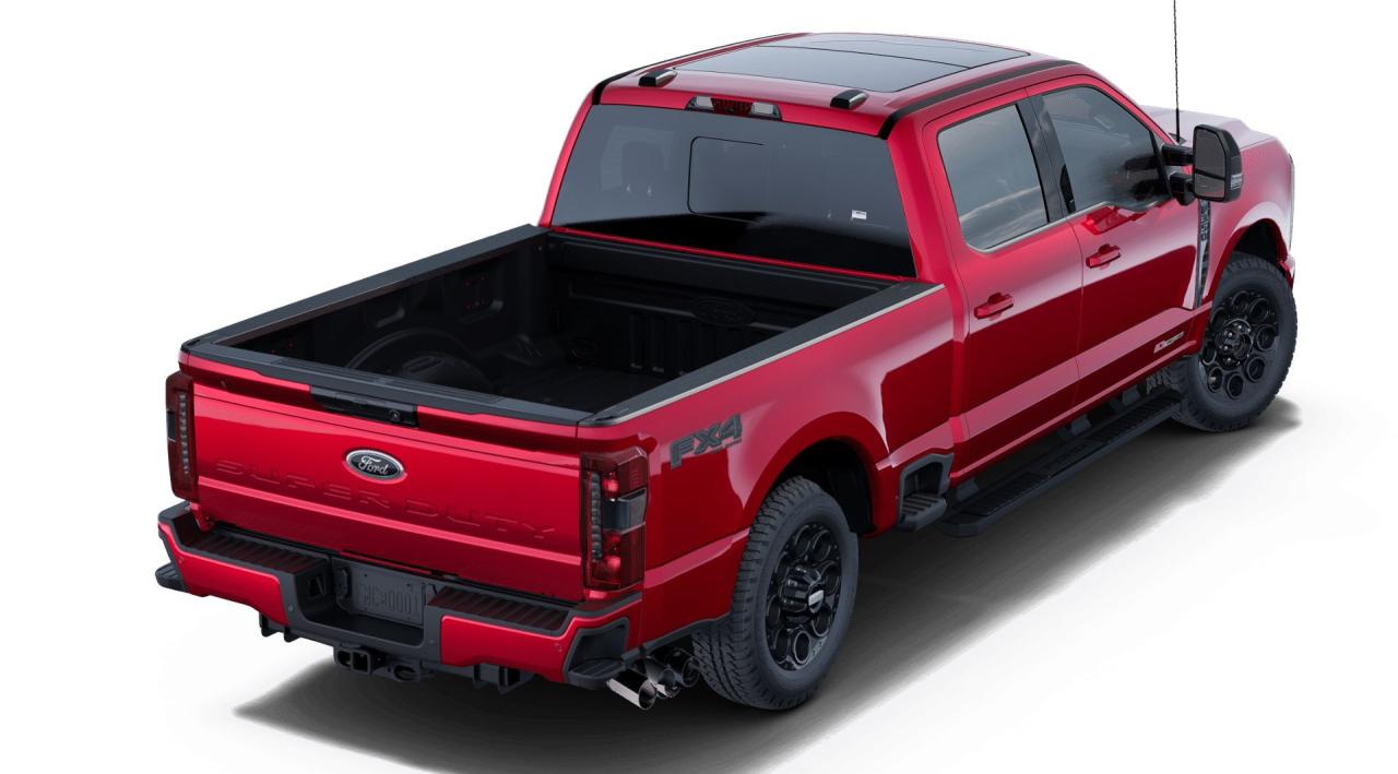 2025 Ford SUPERDUTY F-350® Lariat® Photo2