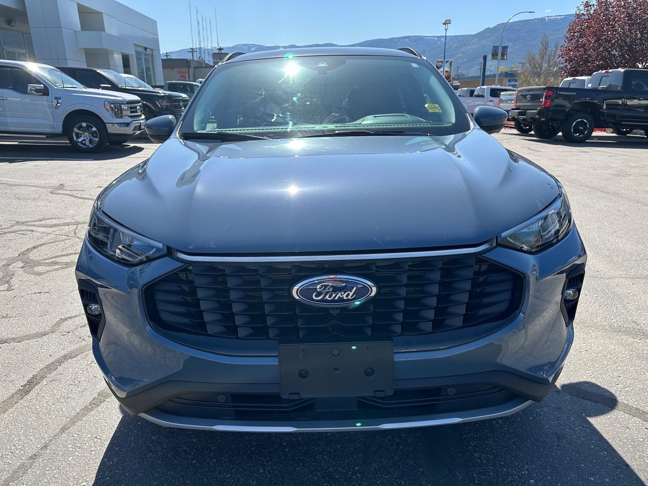 2024 Ford Escape Platinum Photo5