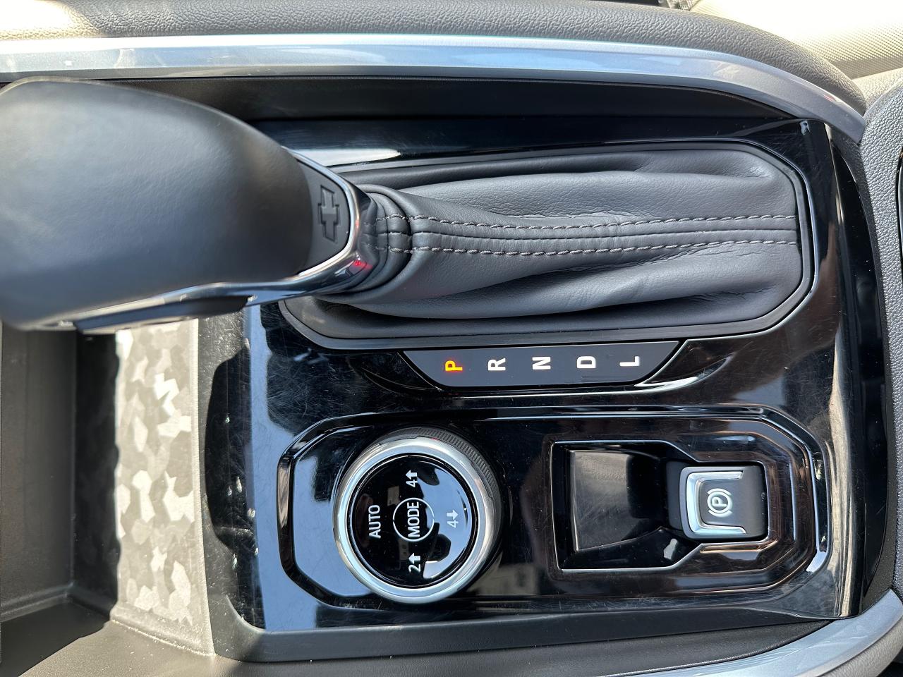 2024 Chevrolet Colorado 4WD ZR2 Photo5