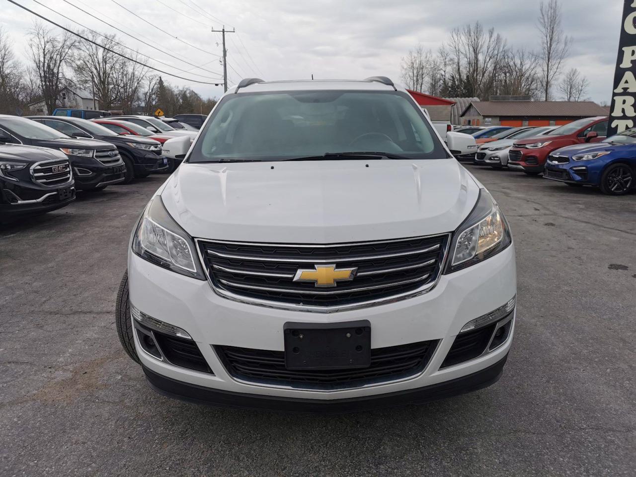 2017 Chevrolet Traverse 1LT - Photo #7