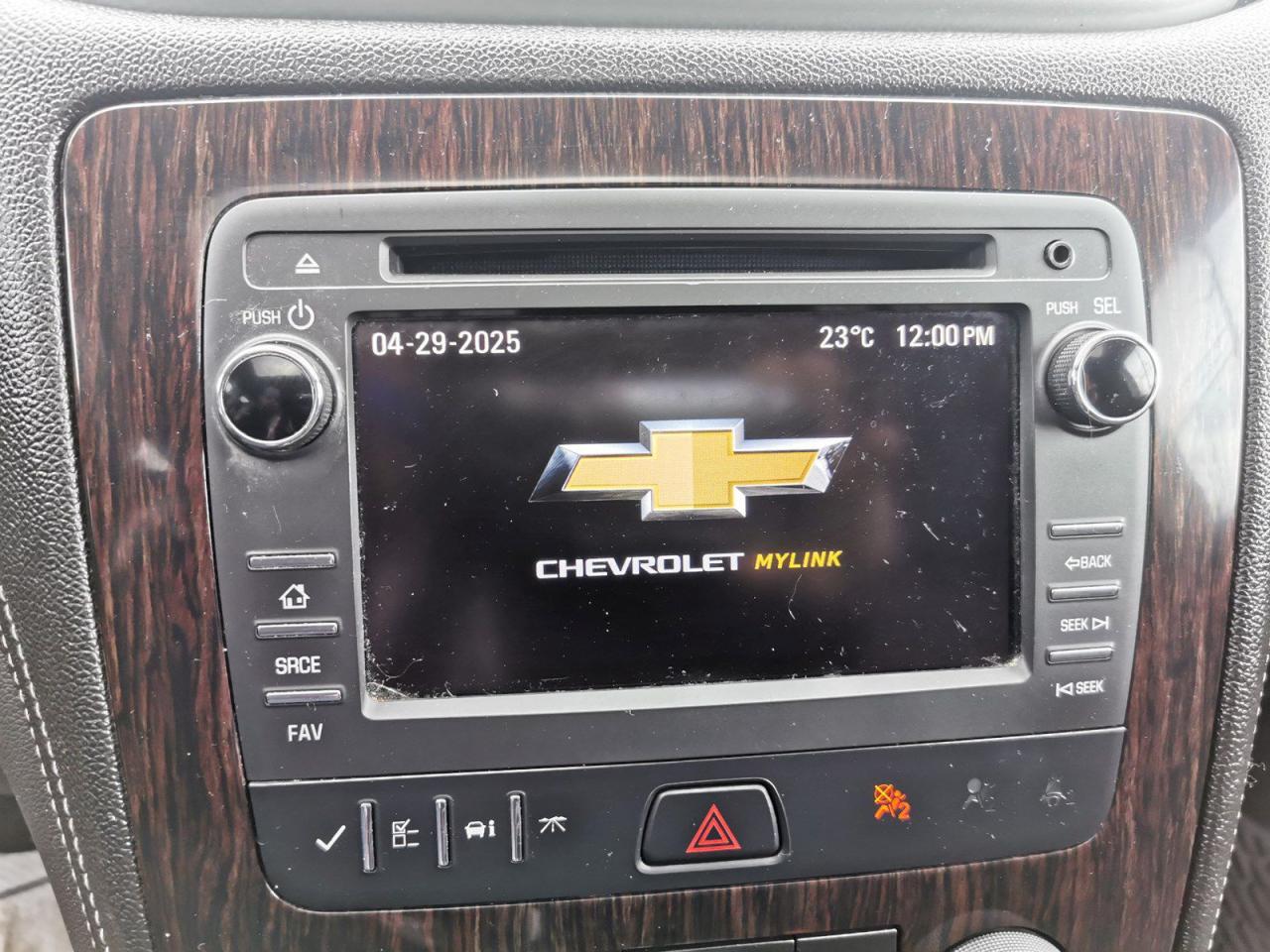 2017 Chevrolet Traverse 1LT - Photo #25