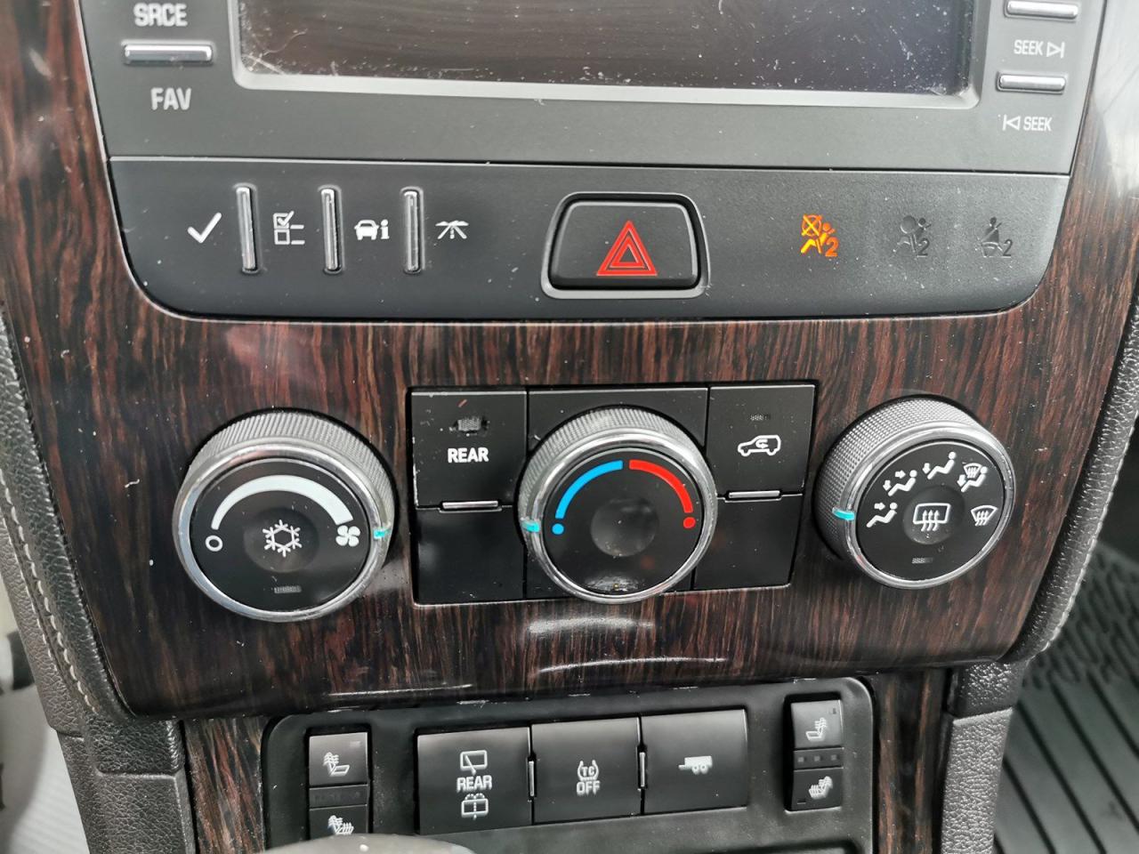 2017 Chevrolet Traverse 1LT - Photo #26