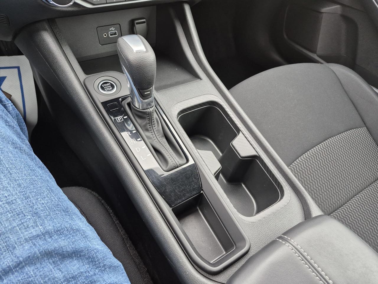2023 Nissan Sentra S Plus Photo11