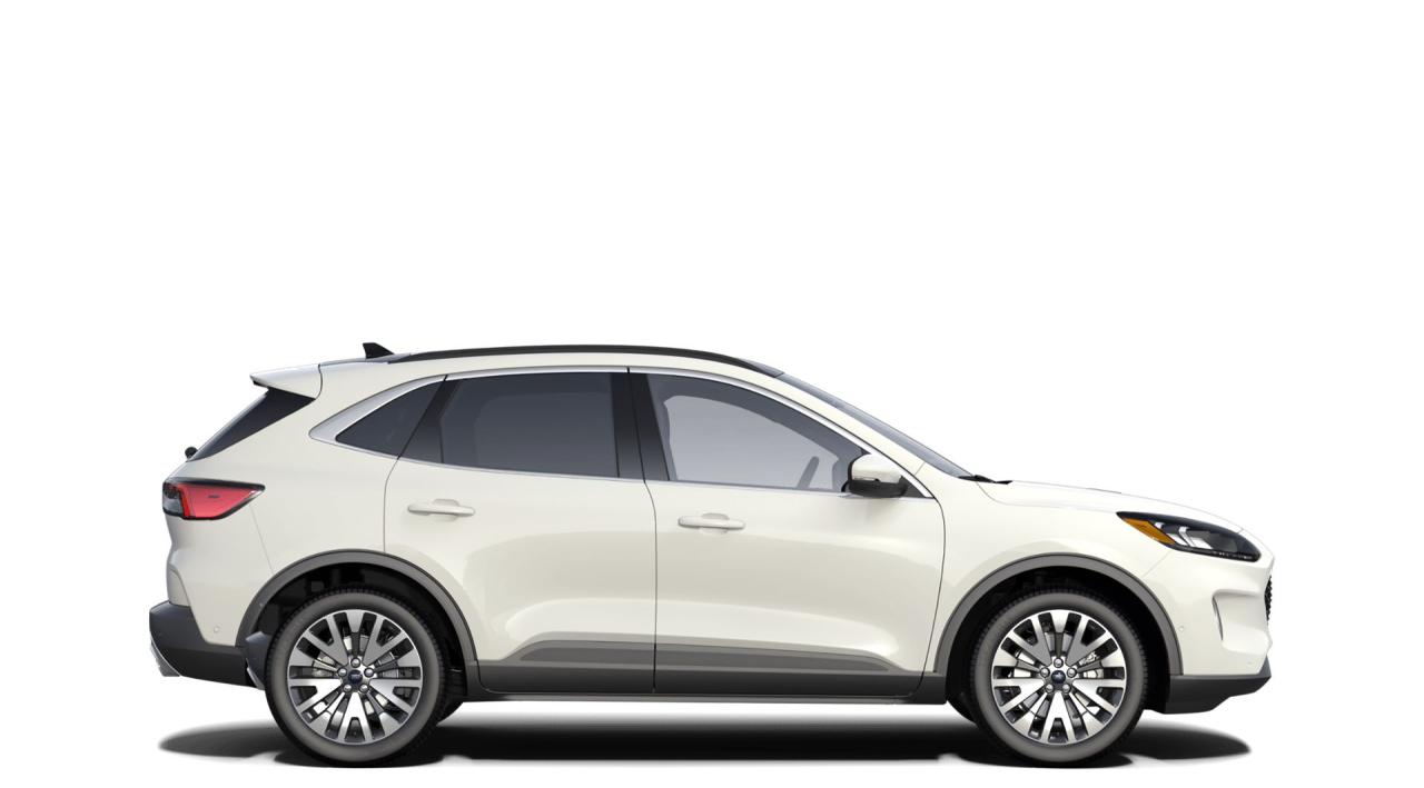 2020 Ford Escape Titanium AWD Photo4