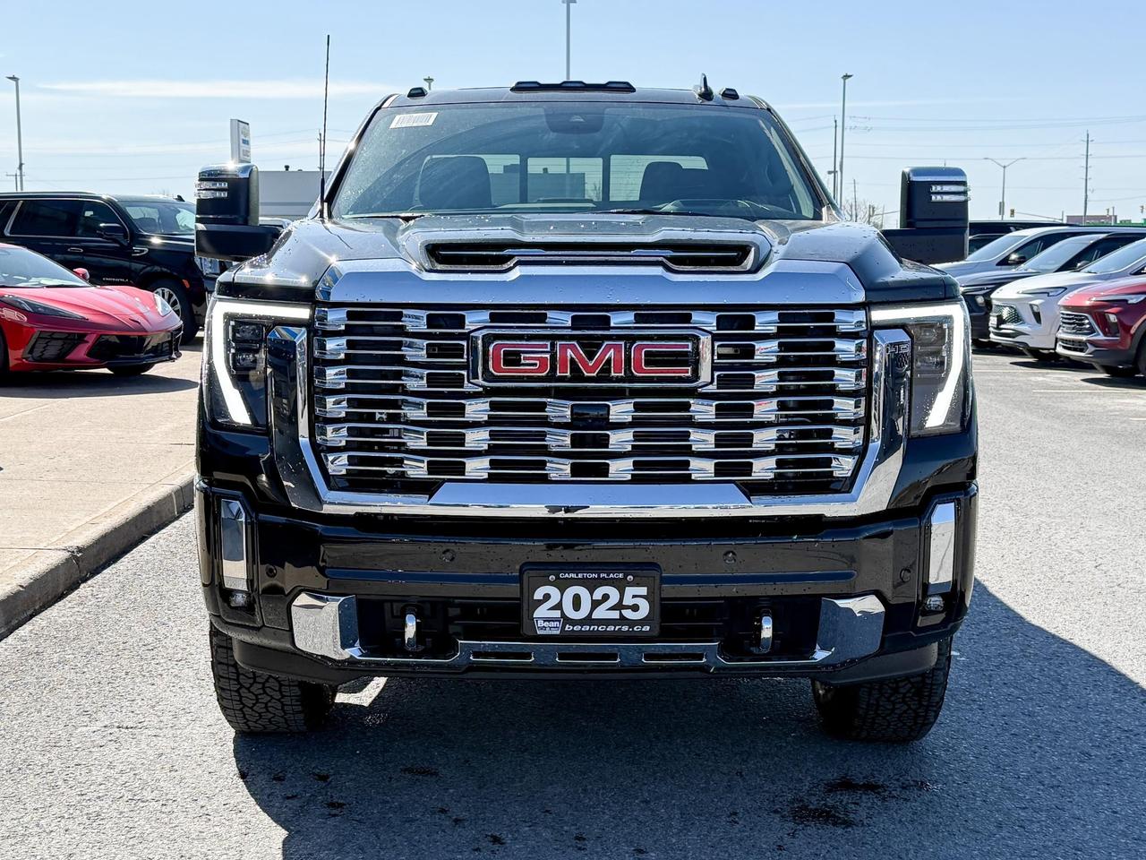 2025 GMC Sierra 2500 HD Denali DURAMAX 6.6L V8 WITH REMOTE START/ENTRY, HEATED SEATS, HEATED STEERING WHEEL, VENTILATED SEATS, SUNROOF, HD SURROUND VISION Photo