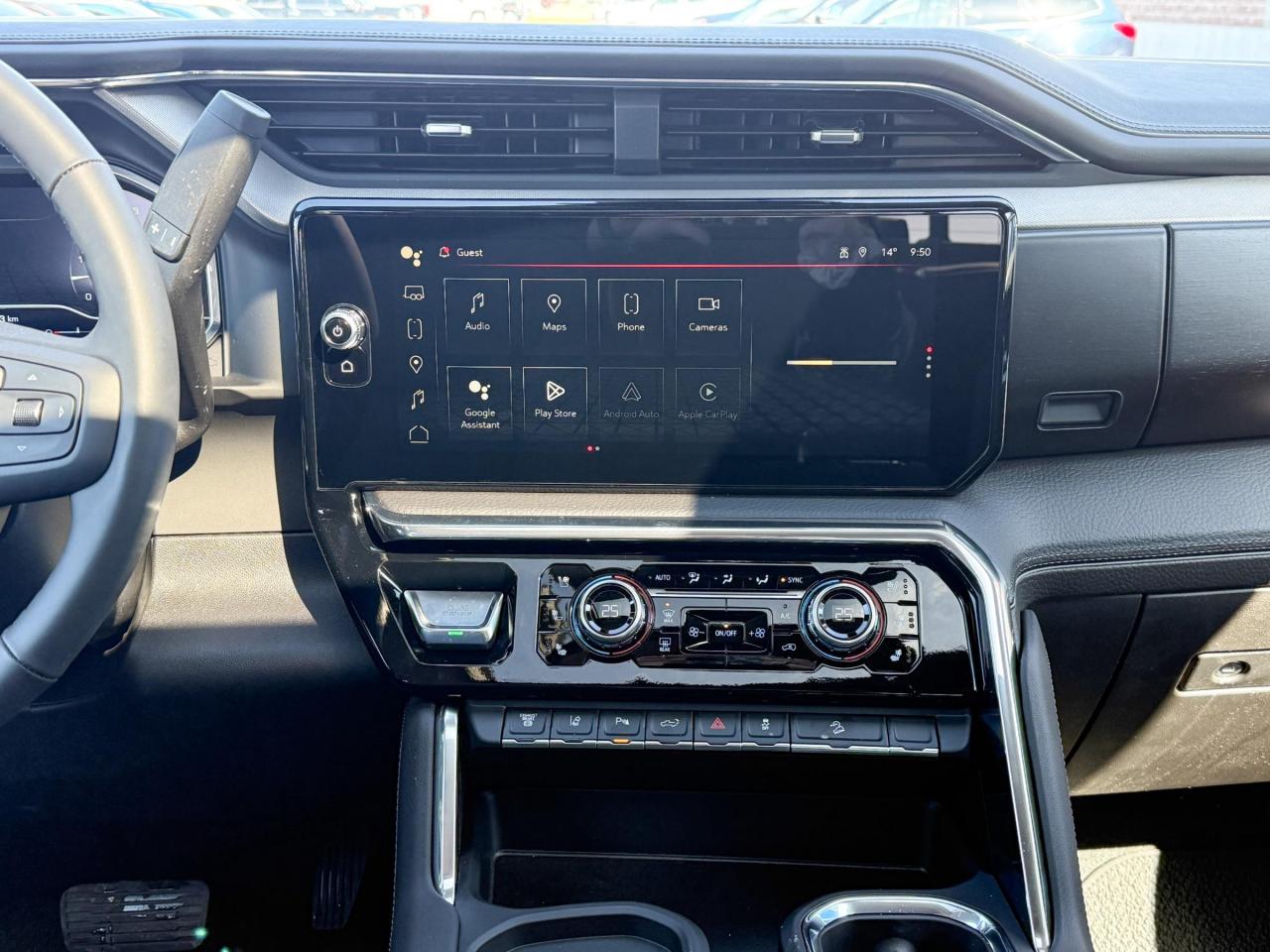 2025 GMC Sierra 2500 HD Denali DURAMAX 6.6L V8 WITH REMOTE START/ENTRY, HEATED SEATS, HEATED STEERING WHEEL, VENTILATED SEATS, SUNROOF, HD SURROUND VISION Photo