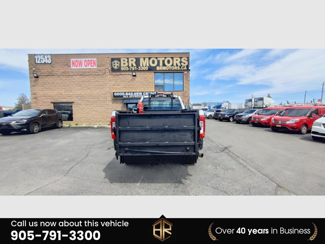 2017 Ford F-350 Super Duty XL | No Accidents Reported | 8 Foot Box | Lift gat Photo