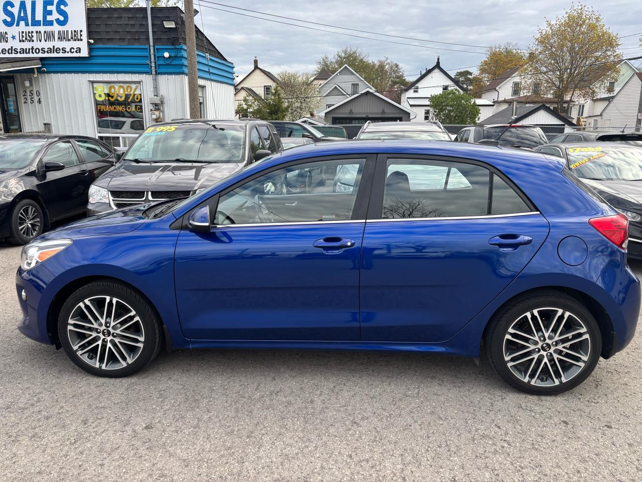 2018 Kia Rio EX, Hatchback, Sunroof, Alloy Wheels, Heated Seats - Photo #4