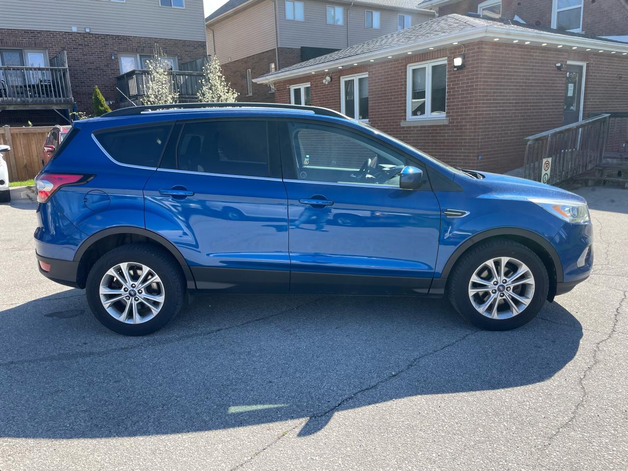 2017 Ford Escape SE - Photo #7