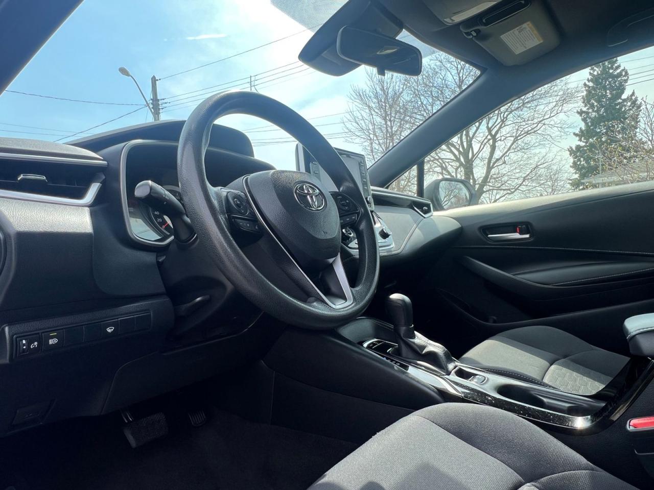 2021 Toyota Corolla Hatchback CVT - Photo #10