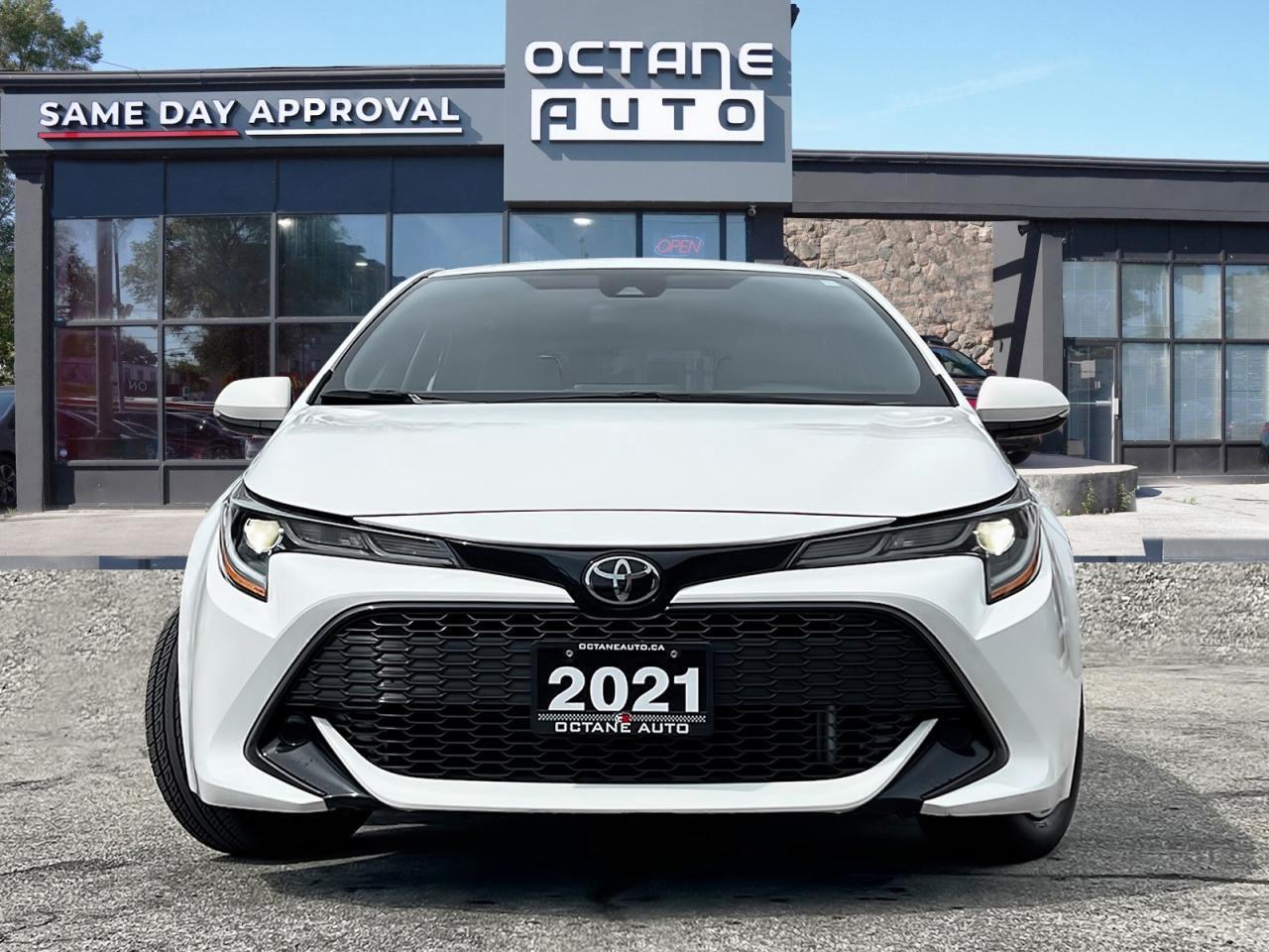 2021 Toyota Corolla Hatchback CVT Photo