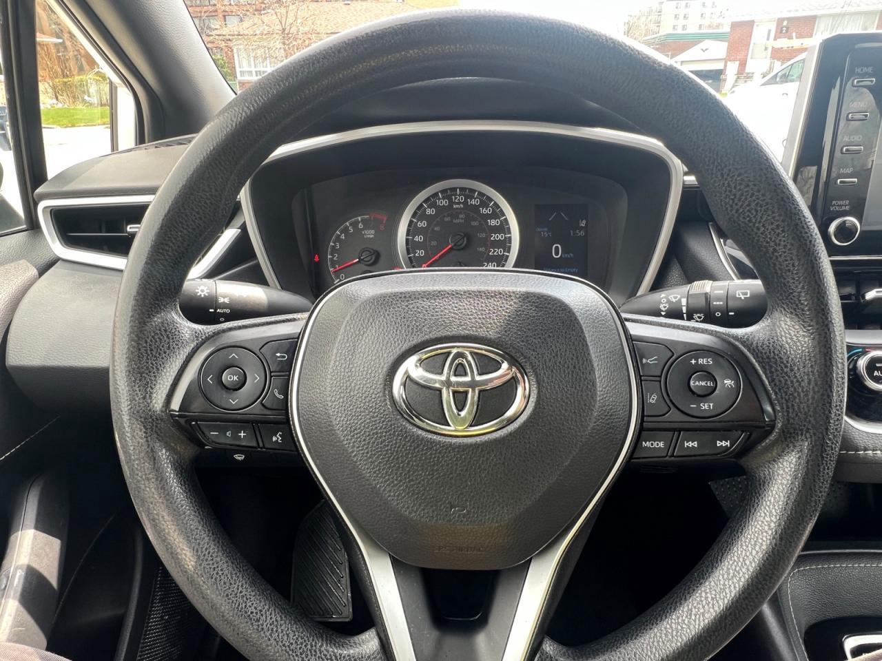 2021 Toyota Corolla Hatchback CVT Photo