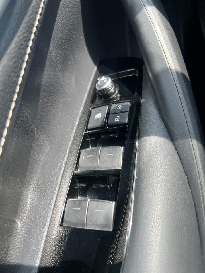 2021 Toyota Corolla Hatchback CVT Photo