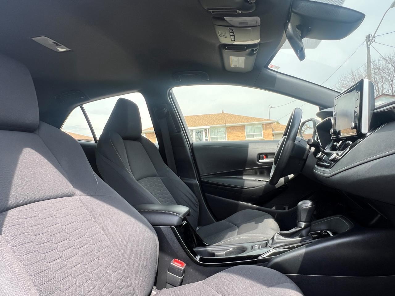 2021 Toyota Corolla Hatchback CVT Photo