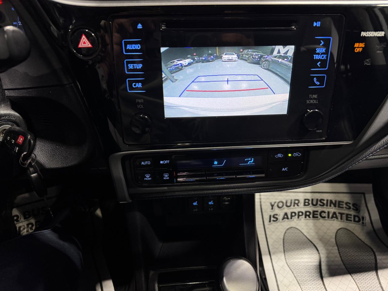 2017 Toyota Corolla SE - Photo #16