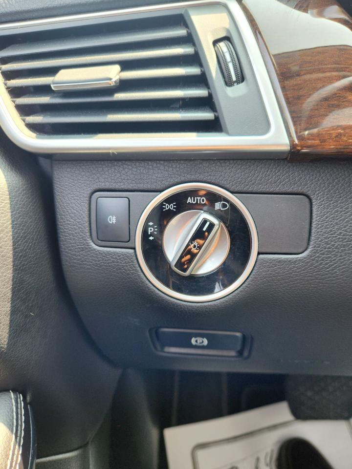 2014 Mercedes-Benz GL-Class GL 350 BLUETEC | CLEAN CARFAX | Photo23