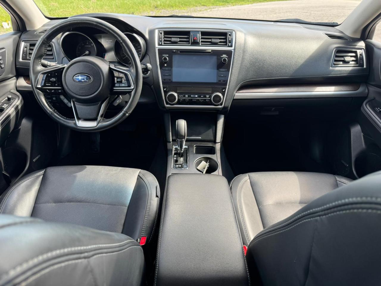 2019 Subaru Outback 3.6R LIMITED | ONE OWNER | LEATHER | SUNROOF | NAV Photo37