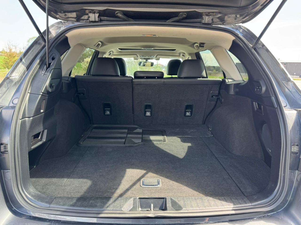 2019 Subaru Outback 3.6R LIMITED | ONE OWNER | LEATHER | SUNROOF | NAV Photo49