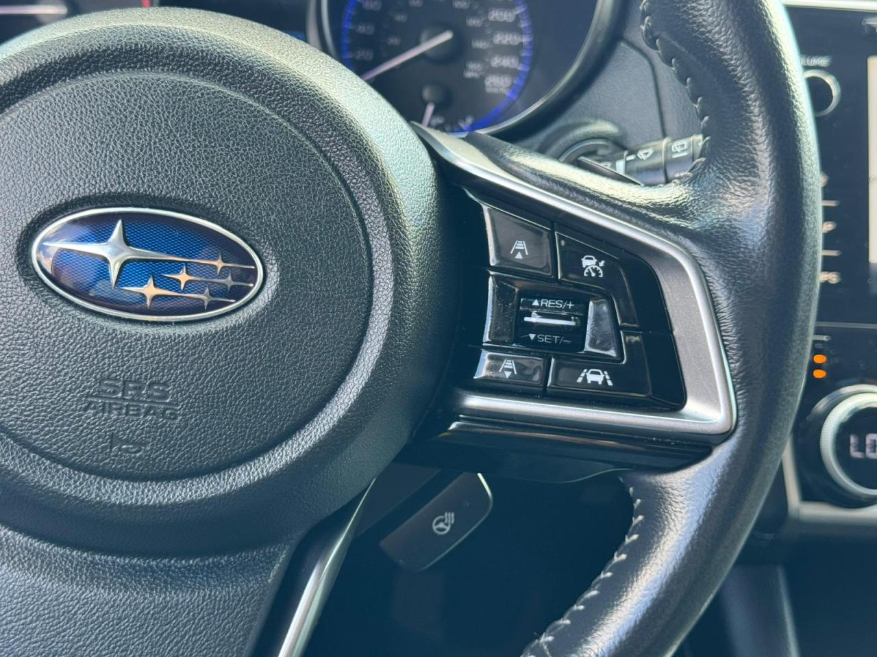 2019 Subaru Outback 3.6R LIMITED | ONE OWNER | LEATHER | SUNROOF | NAV Photo42