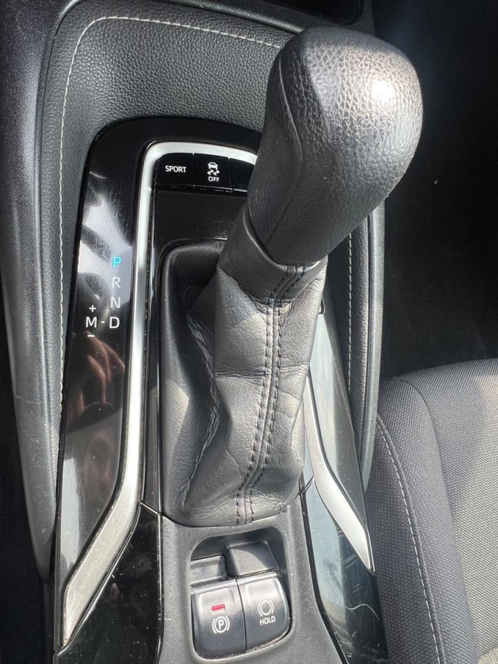 2021 Toyota Corolla Hatchback CVT - Photo #15