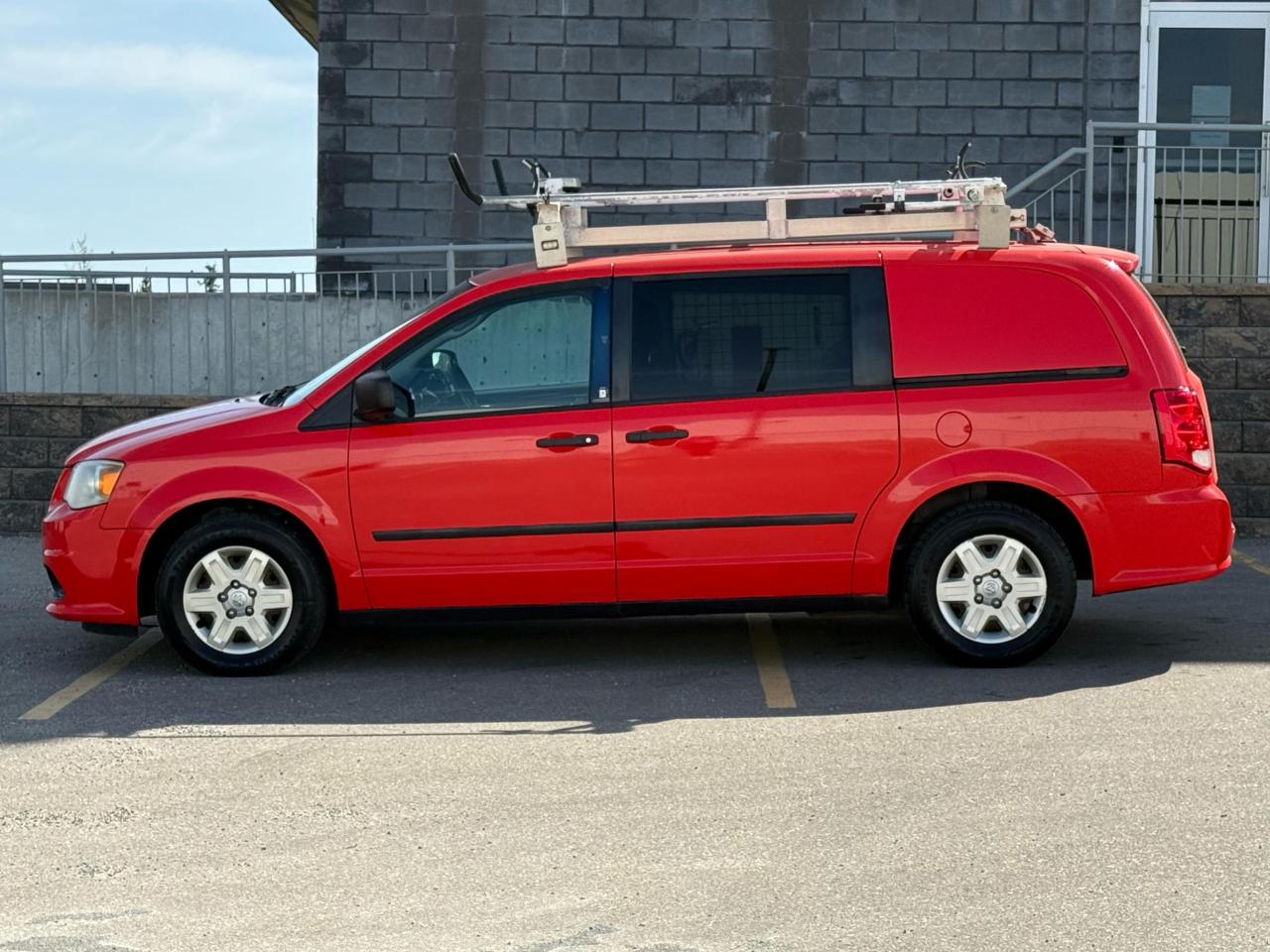 Used 2013 Dodge Caravan 4dr|BIG SUMMER BLOWOUT! for sale in Calgary, AB
