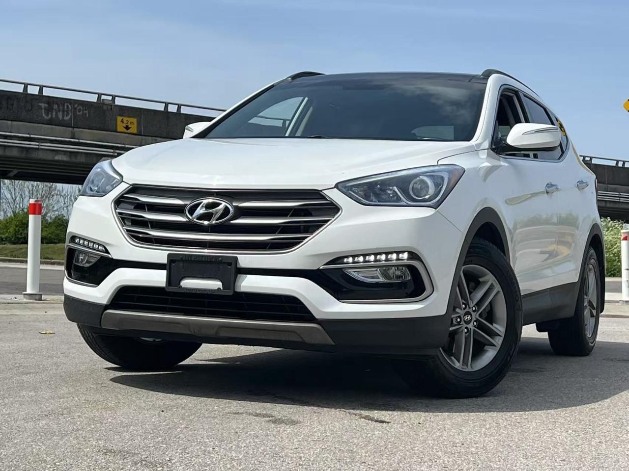 Used 2017 Hyundai Santa Fe Sport AWD 2.4L SE/ NO ACCIDENT/ BC LOCAL for sale in Richmond, BC