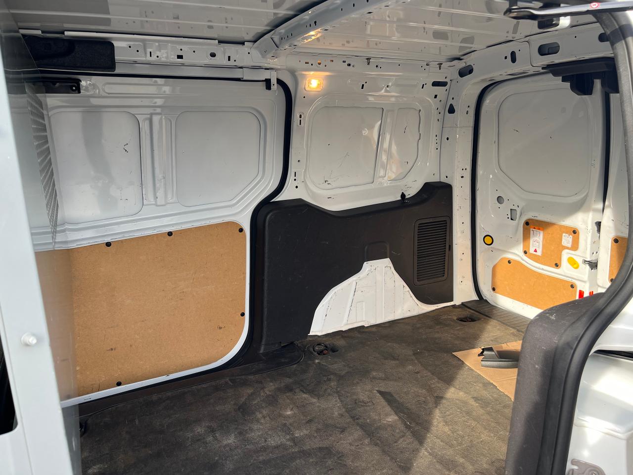 2018 Ford Transit Connect XLT w/Dual Sliding Doors - Photo #10