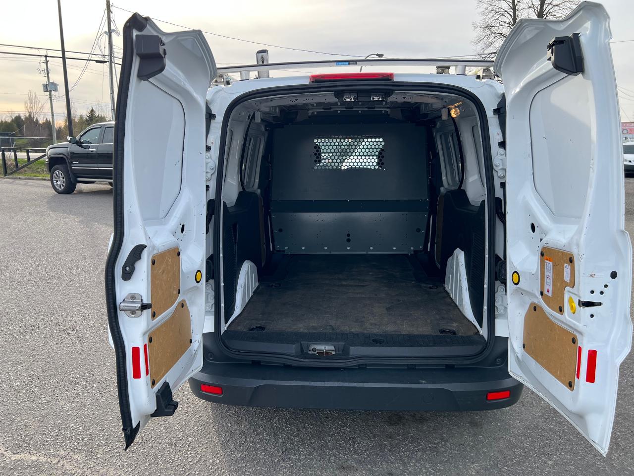 2018 Ford Transit Connect XLT w/Dual Sliding Doors - Photo #9