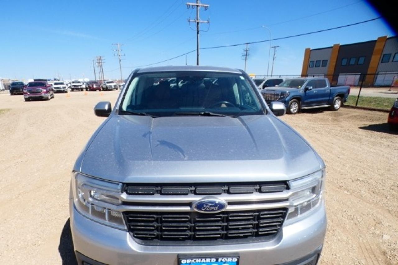 2022 Ford Maverick LARIAT AWD w/Heated Leather seats, BUC - Photo #24