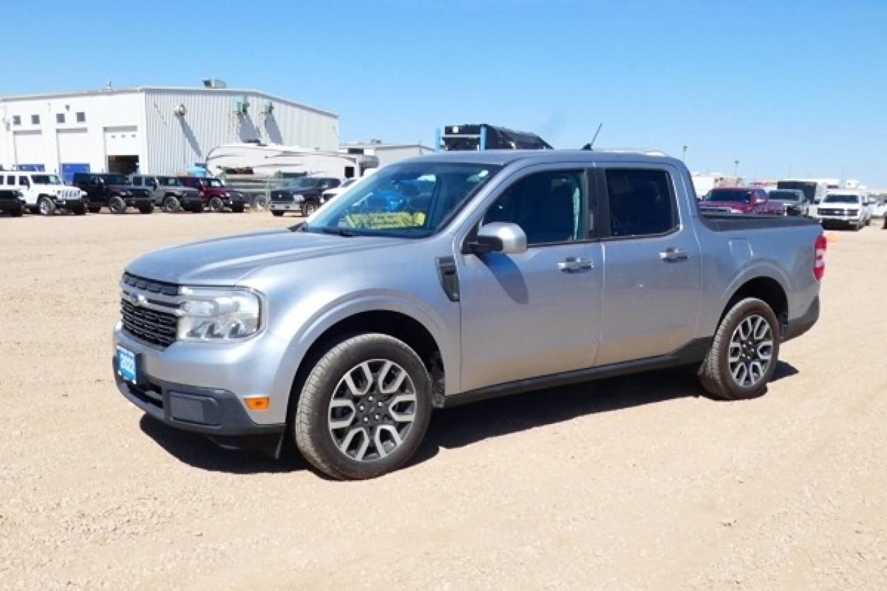 2022 Ford Maverick LARIAT AWD w/Heated Leather seats, BUC - Photo #2