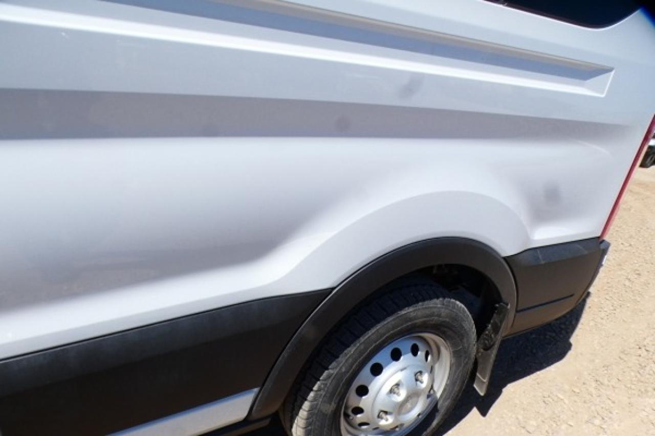 2023 Ford Transit 350 XL 12 pass. Med Roof AWD w/cloth seats, BUC - Photo #22