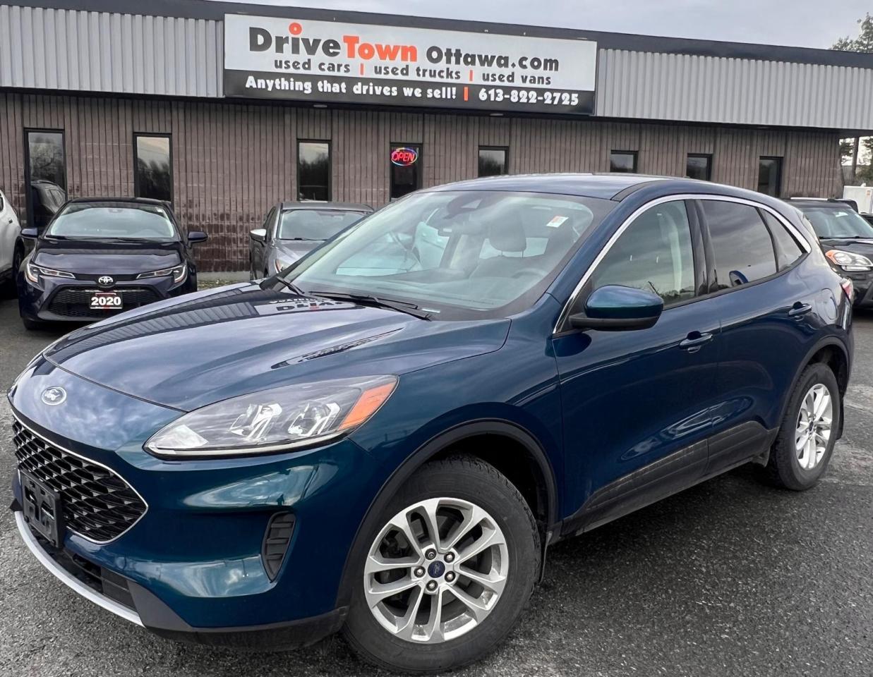 Used 2020 Ford Escape SE for sale in Ottawa, ON