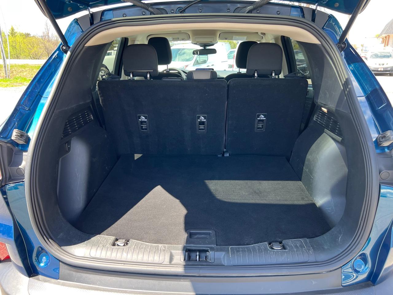 2020 Ford Escape SE - Photo #18