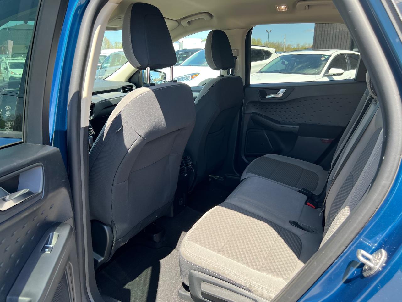 2020 Ford Escape SE - Photo #17
