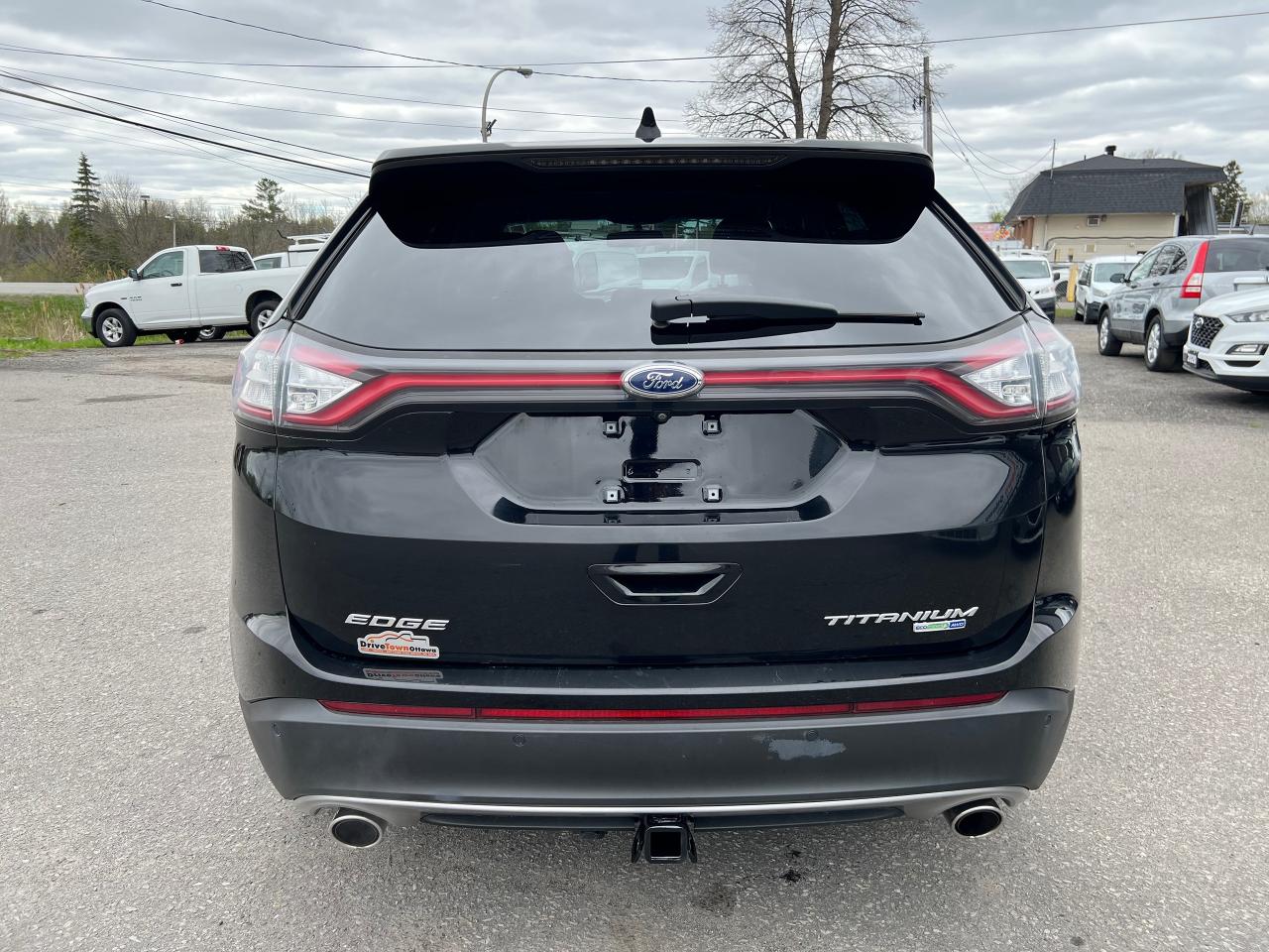 2018 Ford Edge Titanium AWD - Photo #4