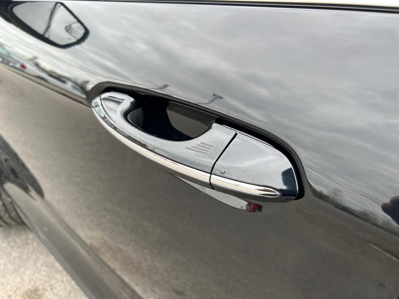 2018 Ford Edge Titanium AWD - Photo #11